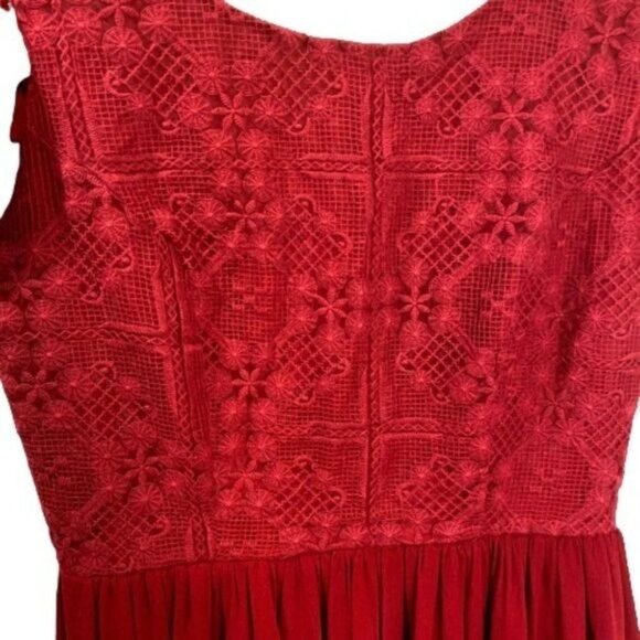 Alya Maroon Lace Short Sleeve Hi‎ Low Mid Dress Small - Picture 3 of 5